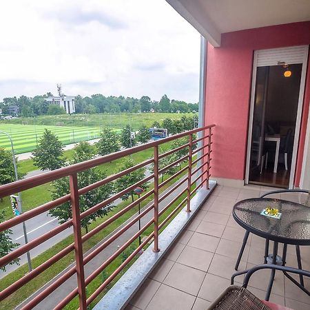 Stan na Dan Banja Luka Apartment Bagian luar foto
