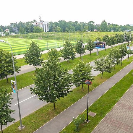 Stan na Dan Banja Luka Apartment Bagian luar foto